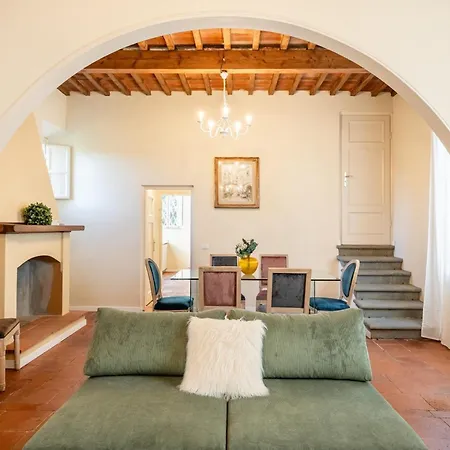 Il Gufo With Swimming Pool Villa