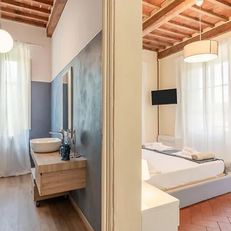 Il Gufo With Swimming Pool Montecarlo